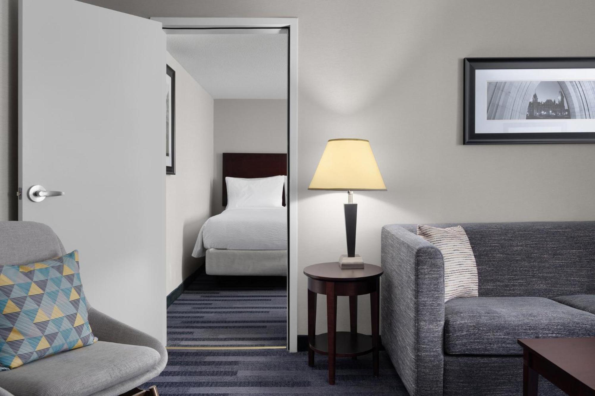 Holiday Inn Ottawa East By Ihg Dış mekan fotoğraf