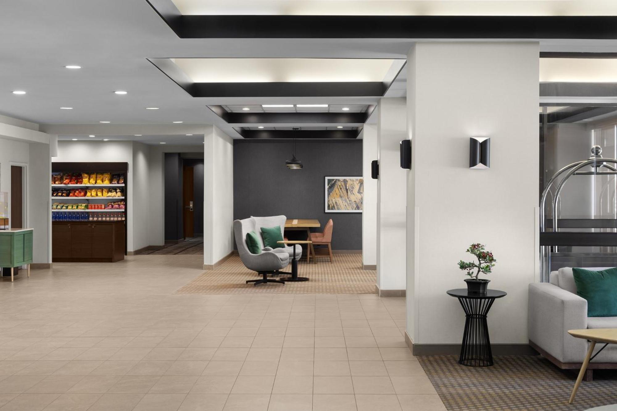 Holiday Inn Ottawa East By Ihg Dış mekan fotoğraf